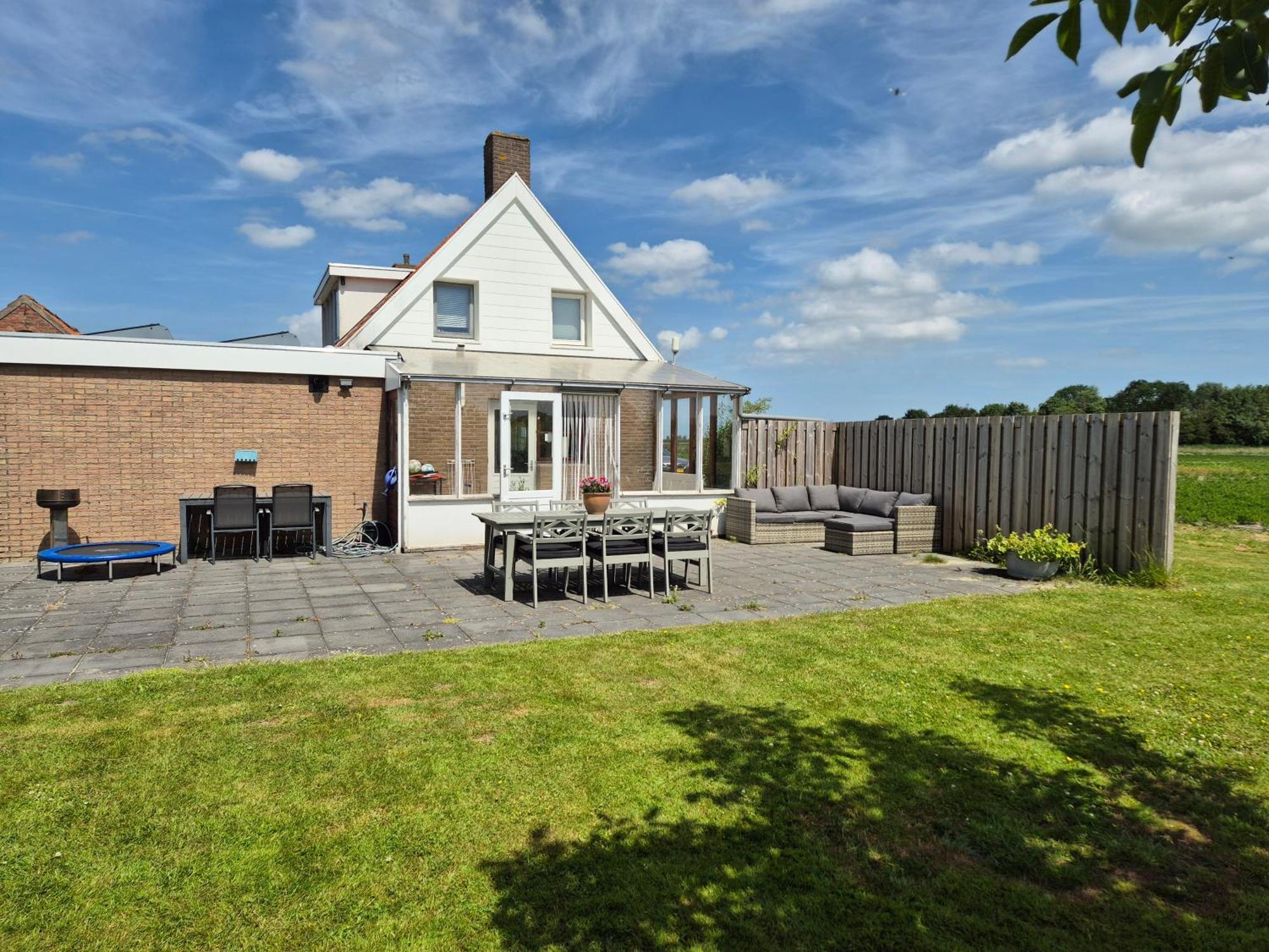 Вилла Vrijstaande Ruime Familiewoning Landelijk Gelegen Lewedorp Экстерьер фото